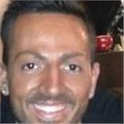 Cerchi un tutor appassionato di grafica e dei programmi Adobe? Sei nel posto giusto